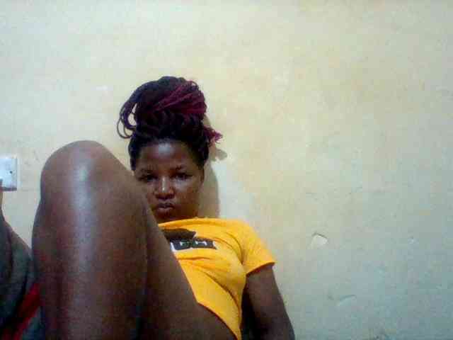 Cute-tashb webcam