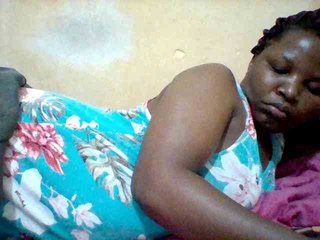 Cute-tashb webcam