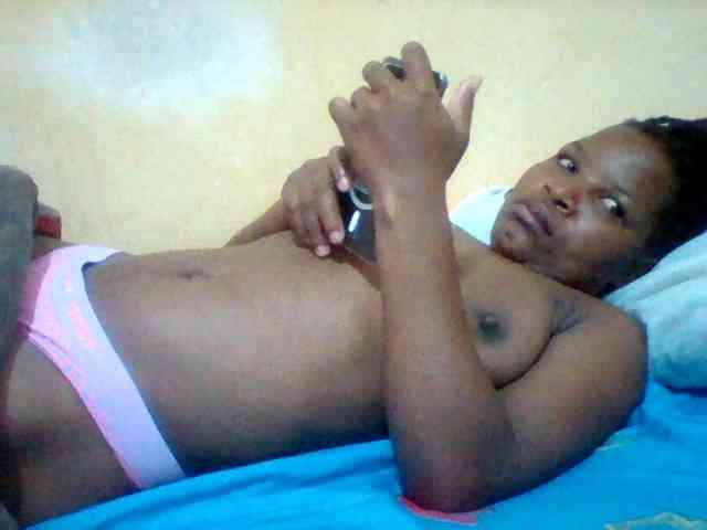 Cute-tashb webcam