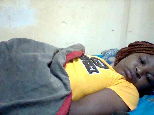 Cute-tashb webcam