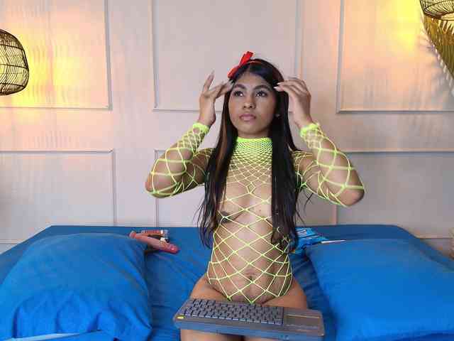 danibellsweet webcam