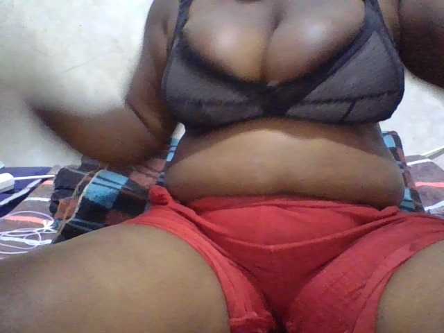 sexboobies live cam on BongaCams