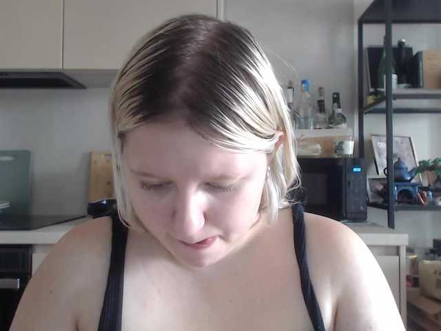 LenaHoney20 live cam on BongaCams