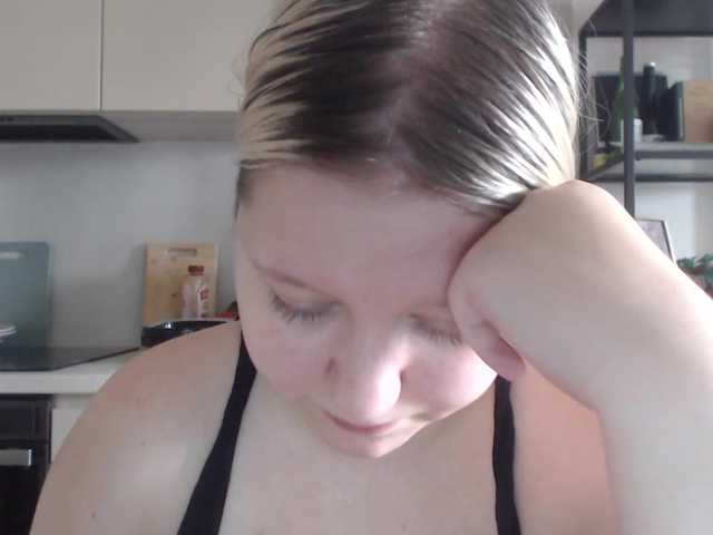 LenaHoney20 live cam on BongaCams