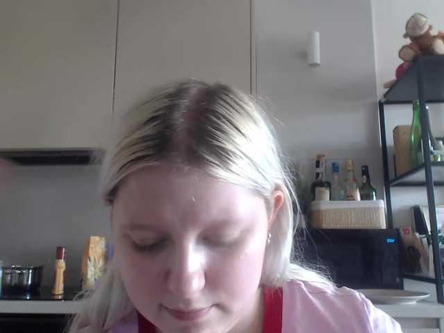 LenaHoney20 live cam on BongaCams