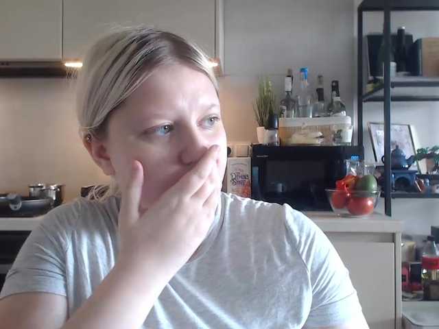LenaHoney20 live cam on BongaCams