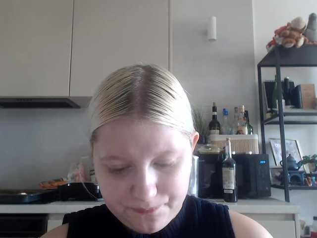 LenaHoney20 live cam on BongaCams