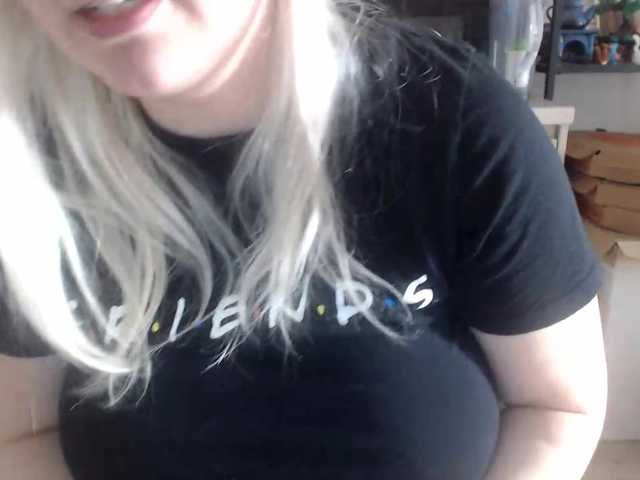 LenaHoney20 live webcam show