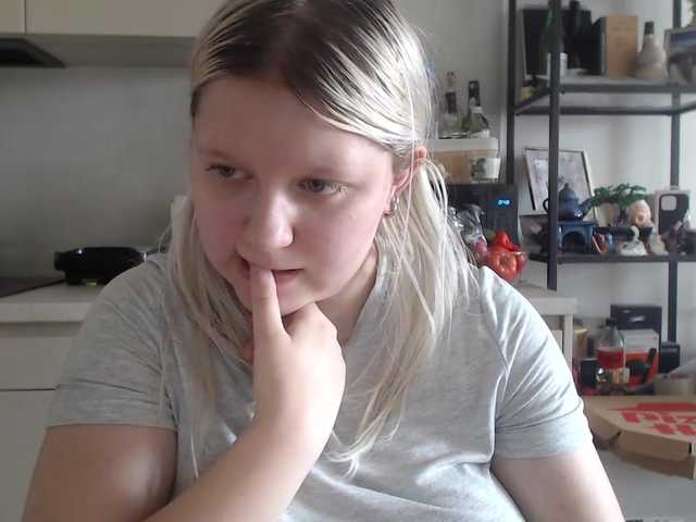 LenaHoney20 live cam on BongaCams
