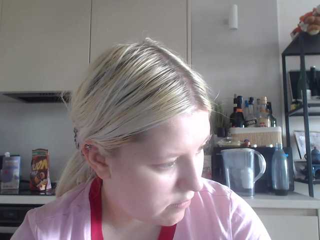 LenaHoney20 live cam on BongaCams