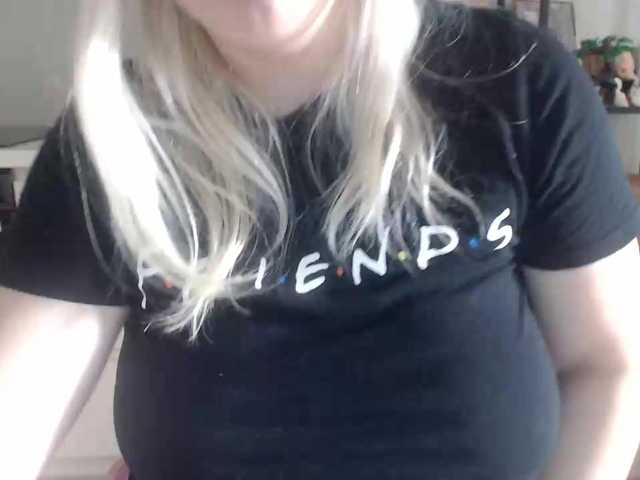 LenaHoney20 live webcam show