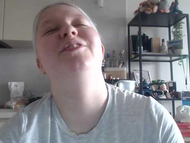 LenaHoney20 live cam on BongaCams