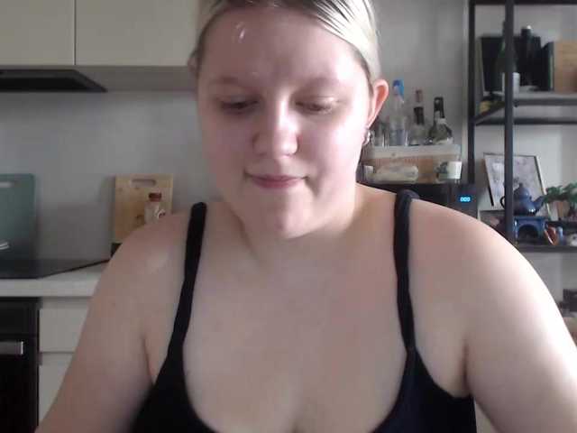 LenaHoney20 live cam on BongaCams