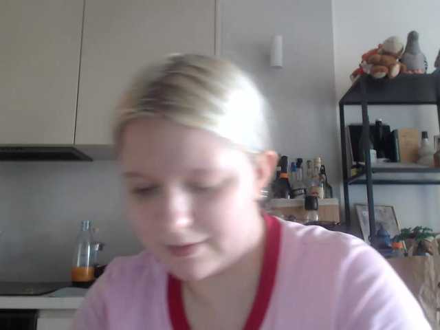 LenaHoney20 live cam on BongaCams