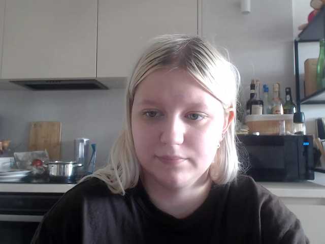 LenaHoney20 live cam on BongaCams