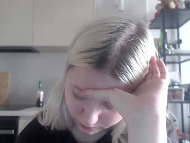 LenaHoney20 live cam on BongaCams
