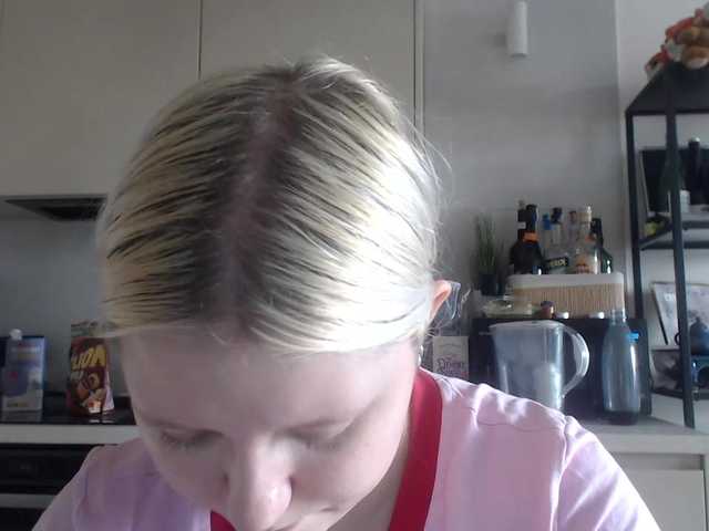 LenaHoney20 live cam on BongaCams