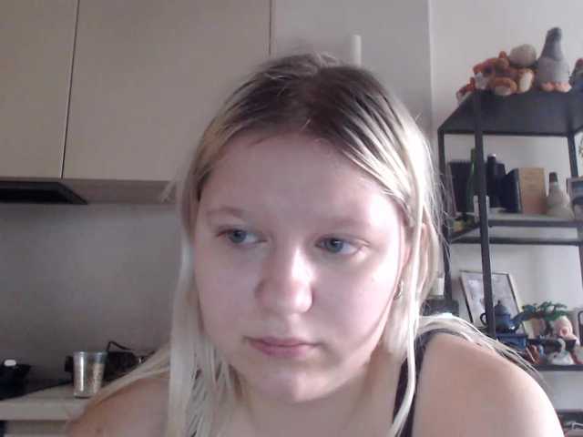 LenaHoney20 live cam on BongaCams