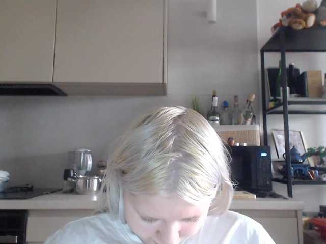 LenaHoney20 live cam on BongaCams