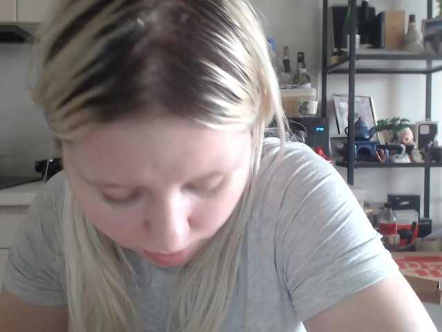 LenaHoney20 live cam on BongaCams