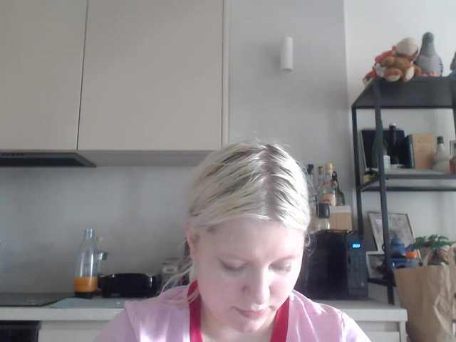LenaHoney20 live cam on BongaCams