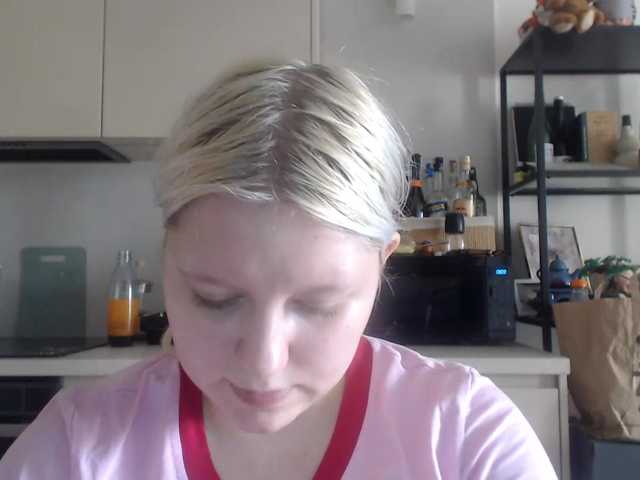 LenaHoney20 live cam on BongaCams