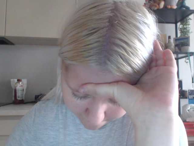 LenaHoney20 live cam on BongaCams