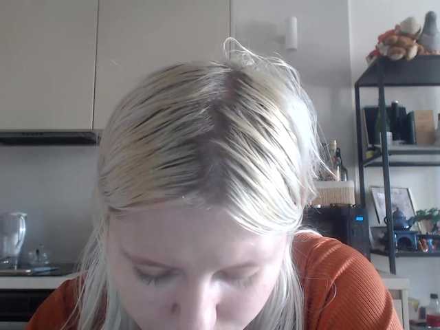 LenaHoney20 live cam on BongaCams