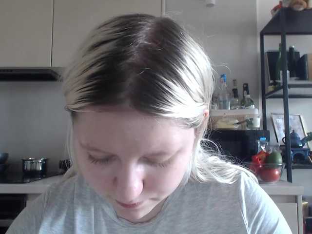 LenaHoney20 live cam on BongaCams
