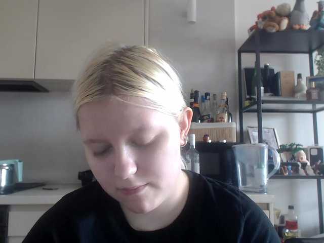 LenaHoney20 live cam on BongaCams