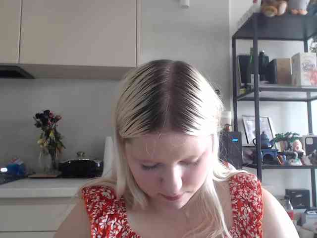 LenaHoney20 webcam
