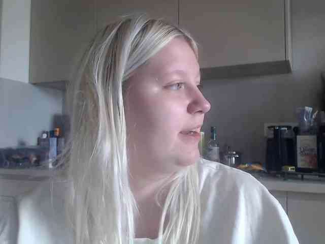 LenaHoney20 webcam
