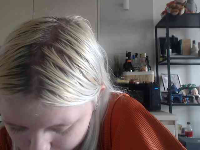 LenaHoney20 webcam