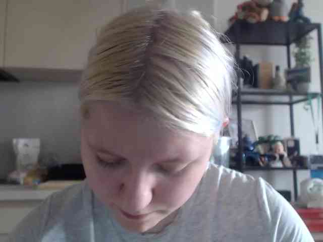 LenaHoney20 webcam