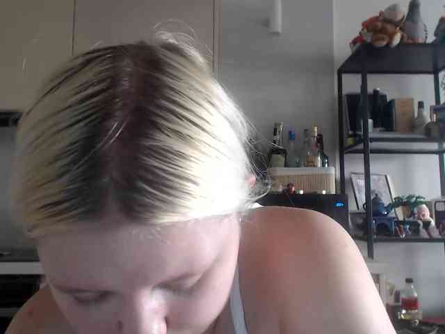 LenaHoney20 webcam