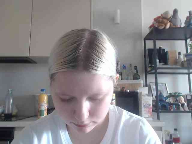 LenaHoney20 webcam