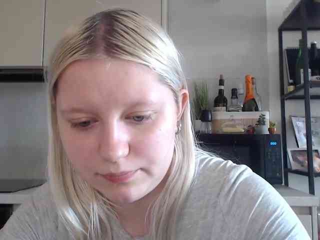 LenaHoney20 webcam