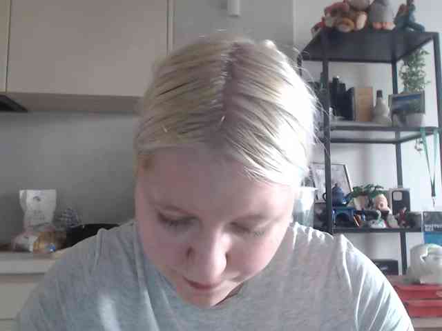 LenaHoney20 webcam