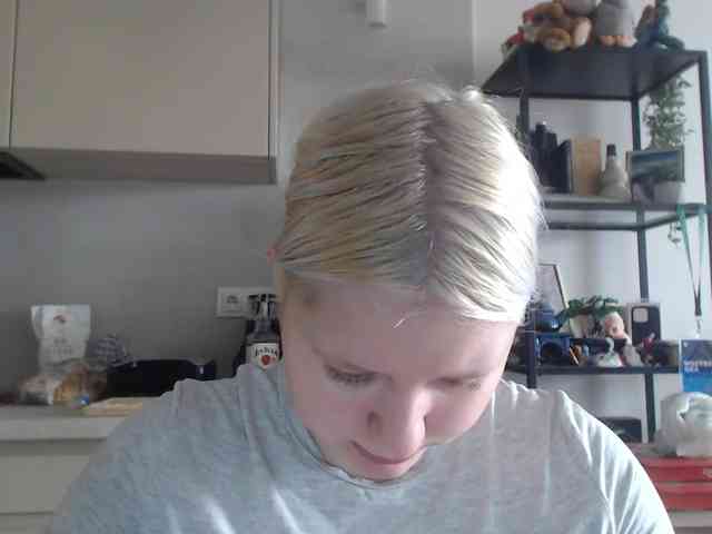 LenaHoney20 webcam