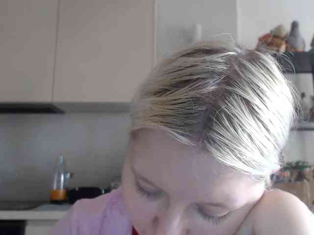LenaHoney20 Live Webcam on BongaCams