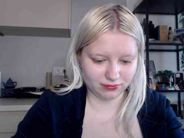 LenaHoney20 webcam