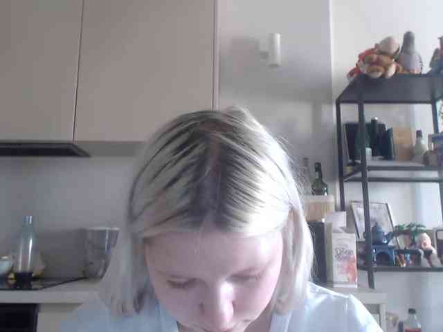 LenaHoney20 webcam
