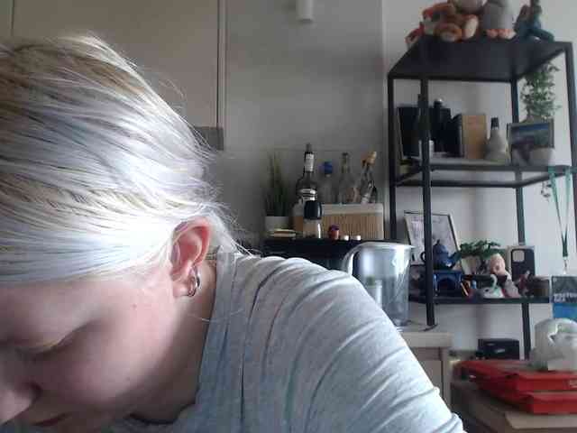 LenaHoney20 webcam