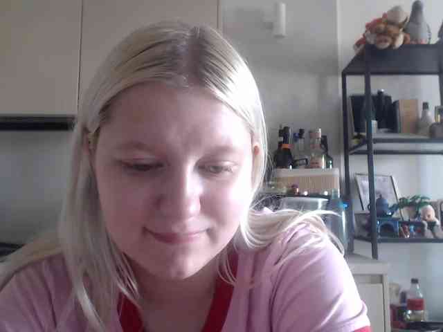 LenaHoney20 webcam