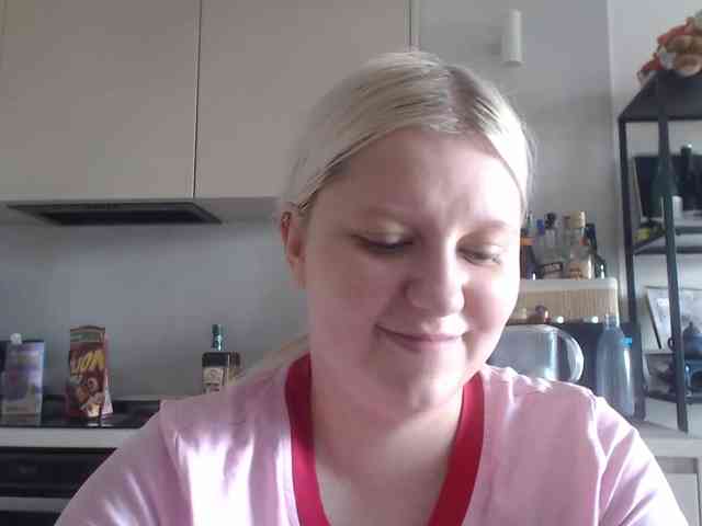 LenaHoney20 webcam