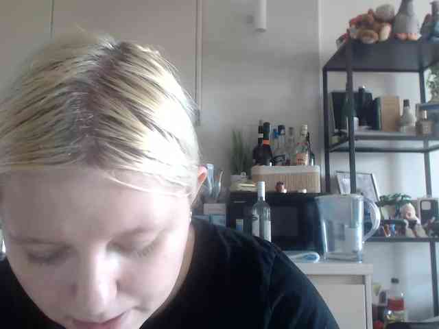 LenaHoney20 webcam