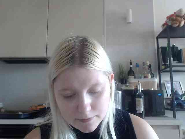 LenaHoney20 webcam