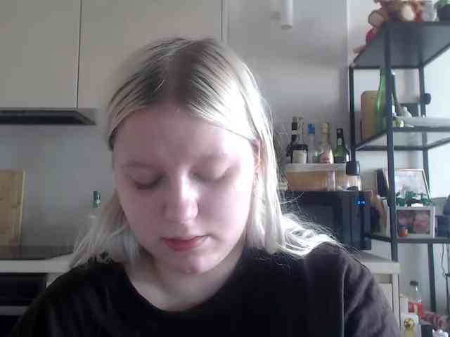 LenaHoney20 webcam