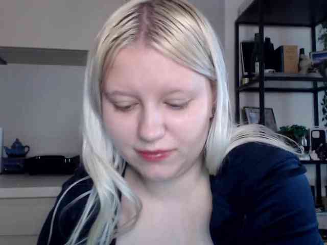 LenaHoney20 webcam