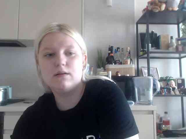 LenaHoney20 webcam